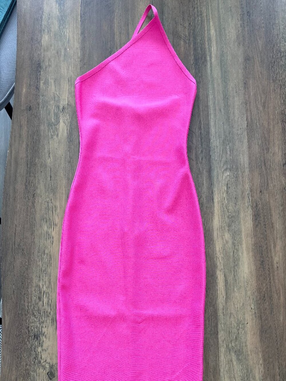 ✨ Hot Pink Barbiecore Bodycon dress - Perfect for night out! ✨